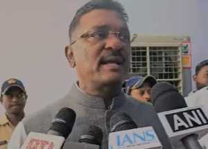 महाराष्ट्र : परिवहन विभाग के कार्यालय का भूमि पूजन, 2.5 साल में बनकर होगा तैयार महाराष्ट्र : परिवहन विभाग के कार्यालय का भूमि पूजन, 2.5 साल में बनकर होगा तैयार